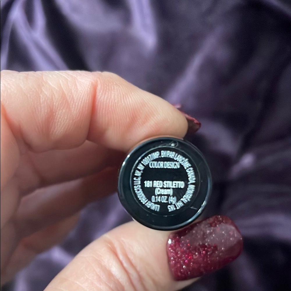 Lancôme Vibrant Red Lipstick- Red Stiletto - Picture 2 of 3